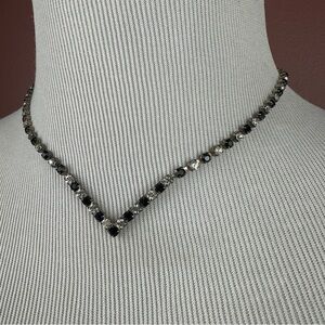 Vintage V Elegant Black and Clear Rhinestones on Silver tone Hardware Necklace
